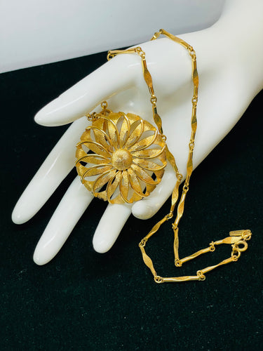 Monet Gold Flower Pendant